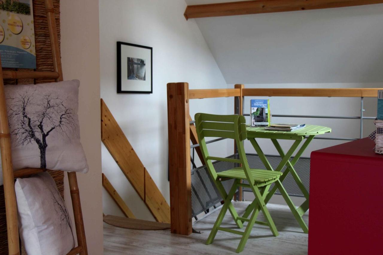 La Tuiliere Bed & Breakfast Mutigny Exterior photo